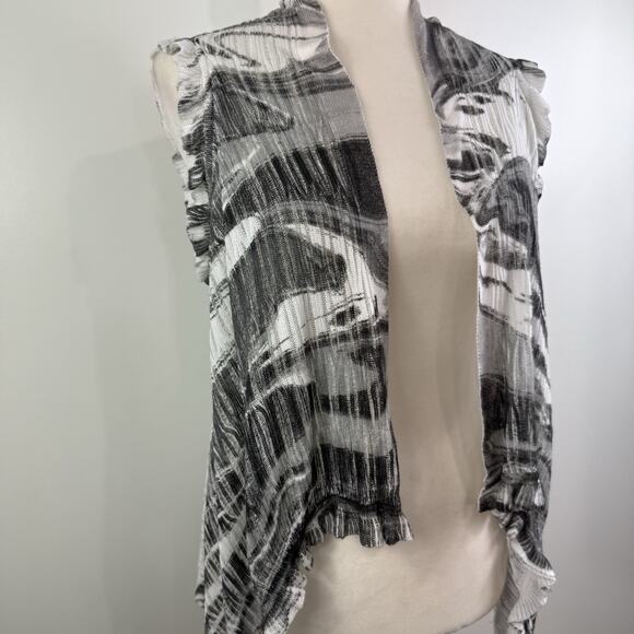 Alberto Makali Black White Sweater Open Front Vest Small Ruffle Knit Lightweight - Picture 4 of 13